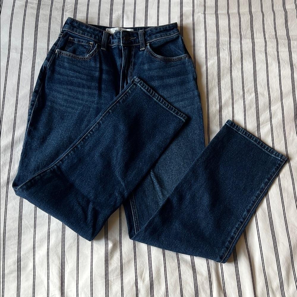 Hollister Ultra High-Rise 90s Straight Jeans - Dark Blue